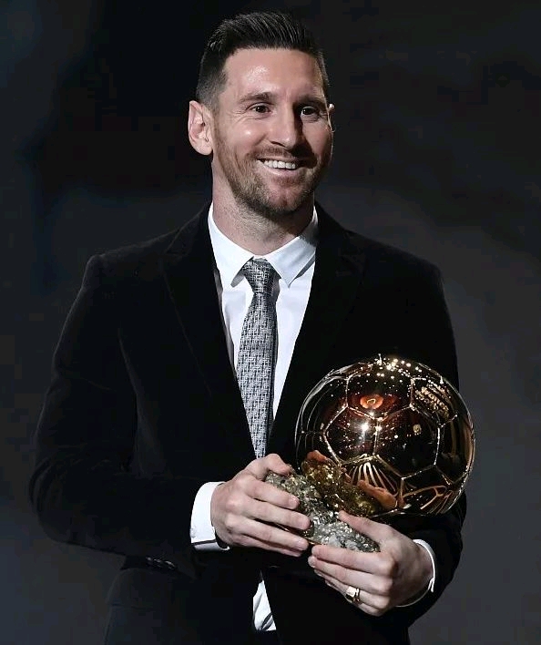 反映出一个 反映出一个