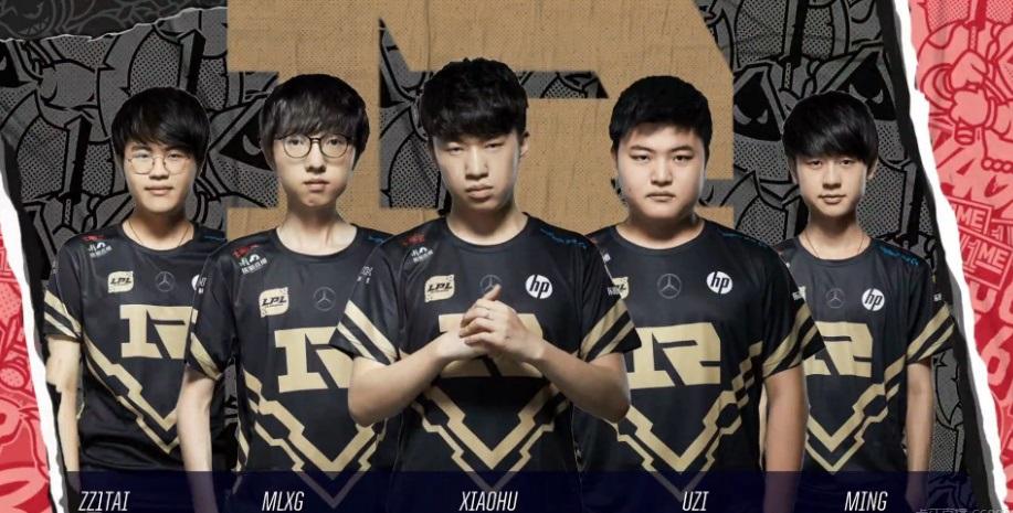 在英格兰足 在英格兰足